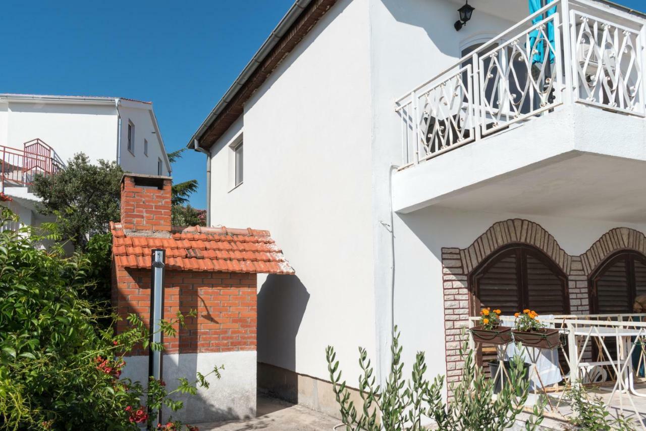 Apartment Rora Zaboric Exterior photo